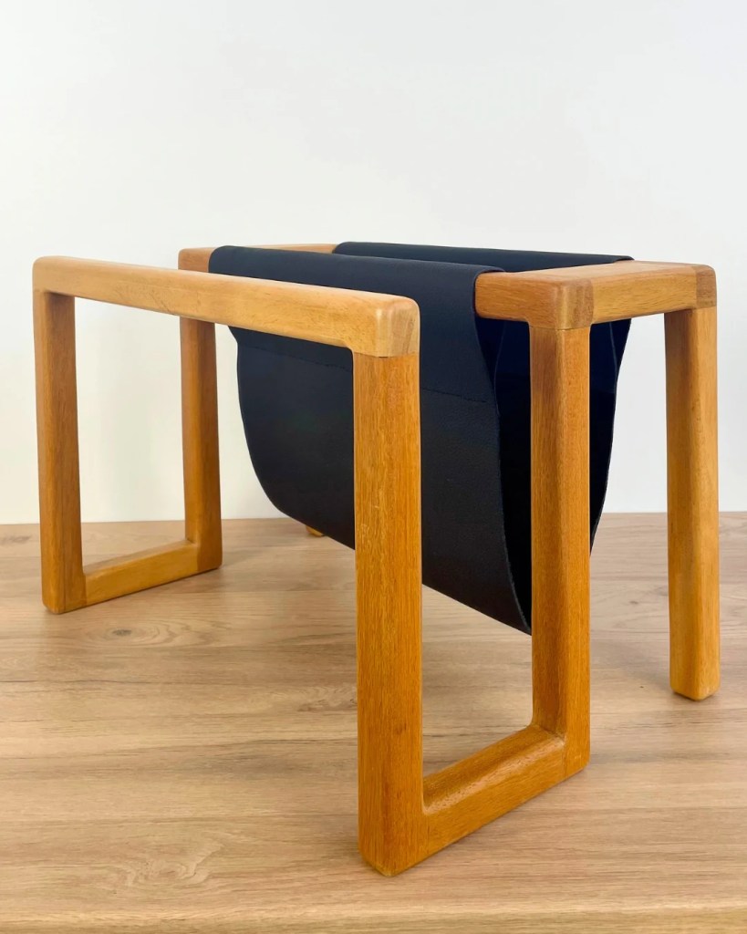 Objet en bois designé et fabriqué sur mesure par Pauline durant son stage ébénisterie à Nancy au sein de la Cité du Faire.